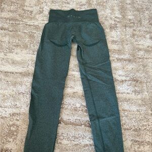 NVGTN Green Seamless Leggings Small